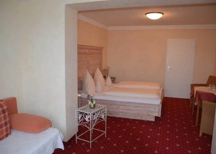 Hotel Sonnenhang 3*